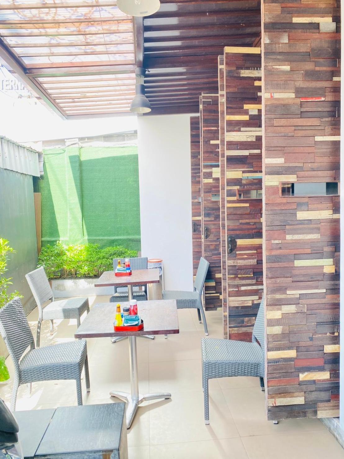 The Album Hotel Patong Exterior photo